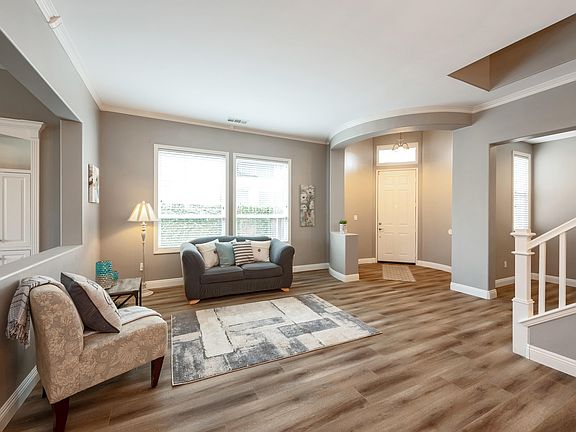 5th image of 1828 Padre Ln