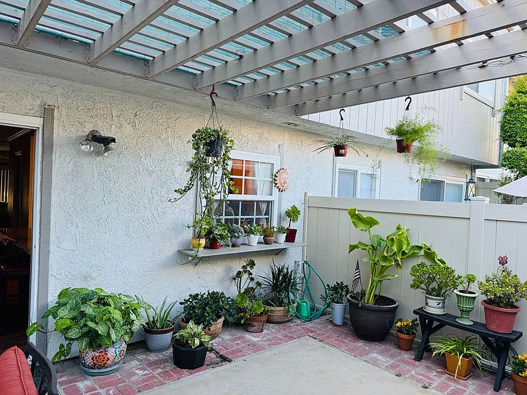 320 Green Moor Pl — Photo 13