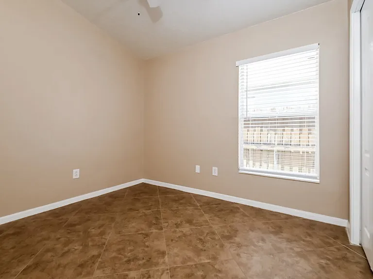 8424 Deer Chase Dr — Photo 11