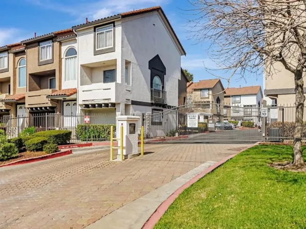 25119 Angelina Ln #15, Hayward, CA 94544