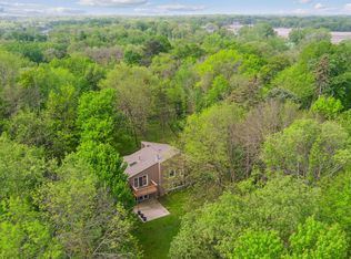 2939 Oak Lea Dr, Wayzata, MN 55391