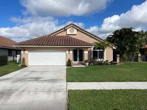 1st image of 4039 NW 5th Drive