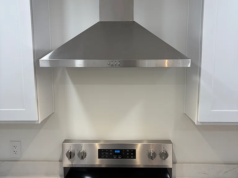 Stove / Hood
