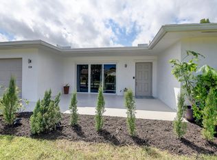 124 Orchard Ridge Ln, Boca Raton, FL 33431