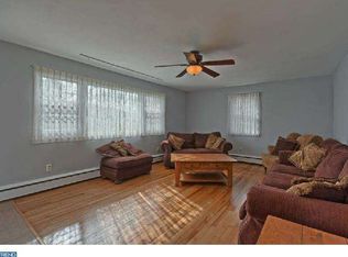 129 Ohio Ave, Blackwood, NJ 08012