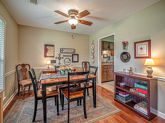 5th image of 6408 Richfield Dr
