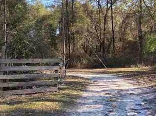 77 Ashley Hall Rd, Crawfordville, FL 32327