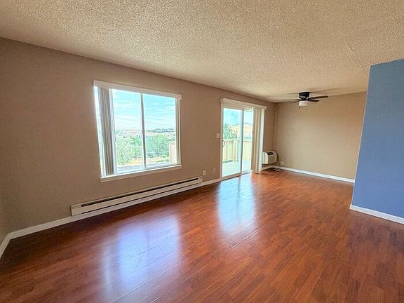 2nd image of 3951 Clear Acre Ln APT 292
