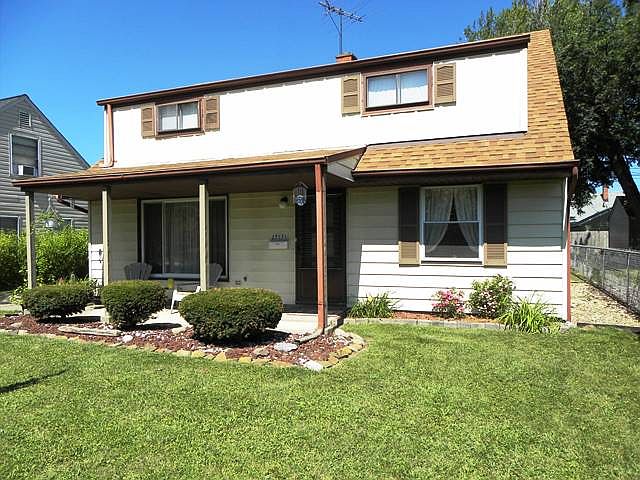 1st image of 27171 Drakefield Ave