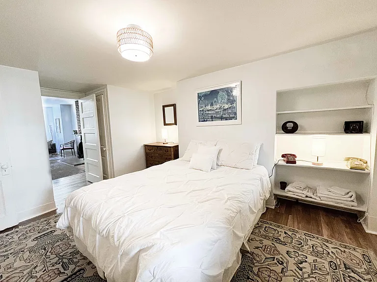 512 Constitution Ave NE #B — Photo 3