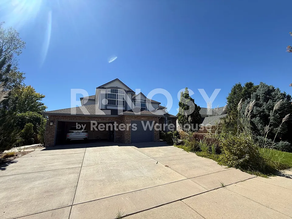 5158 Silver Feather Cir
