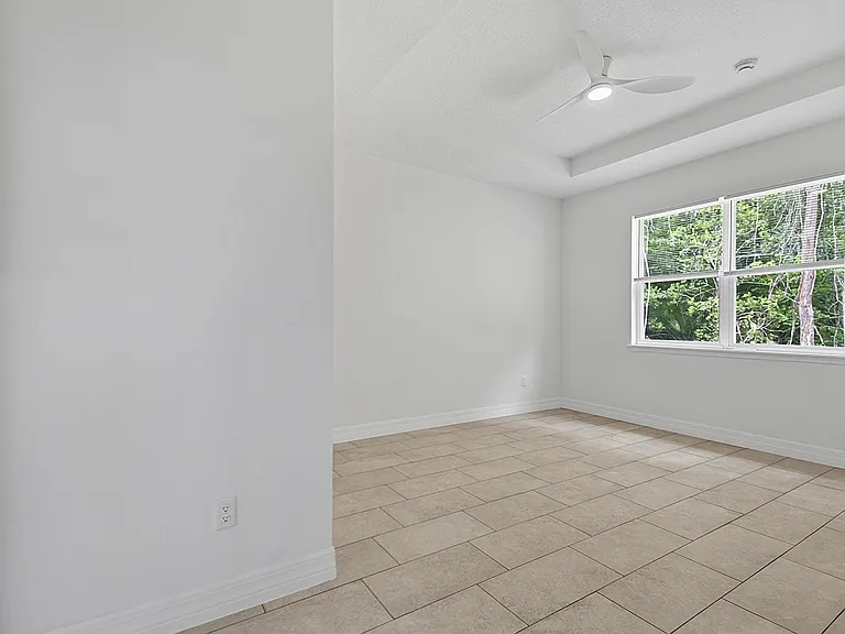 14 Ullynn Pl #A — Photo 20