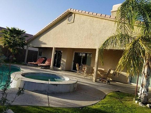 5th image of 65787 Desert View Ave