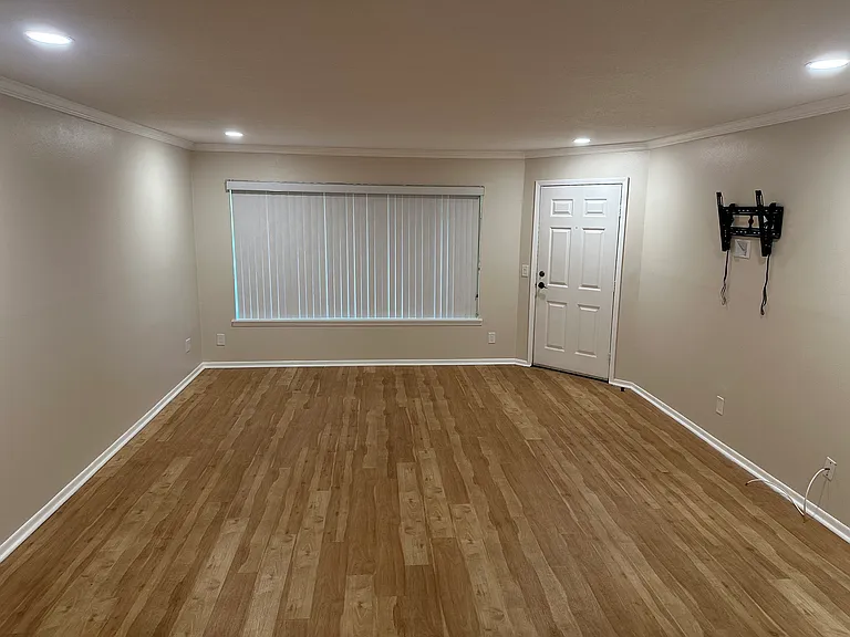 1550 S Belcher Rd #135 — Photo 9