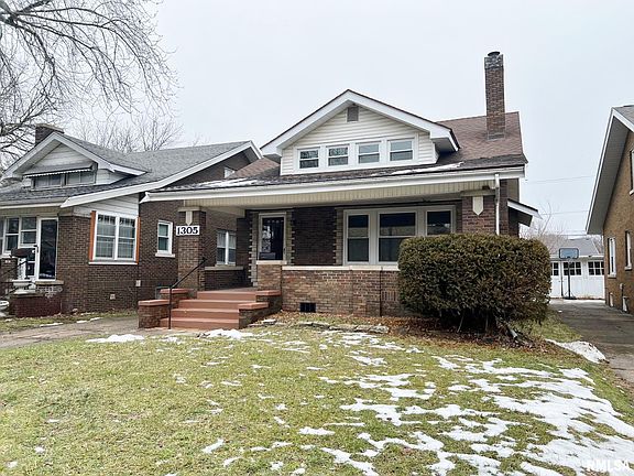 2nd image of 1305 E Nebraska Ave