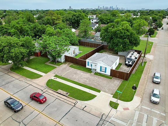 2nd image of 4702 W University Blvd