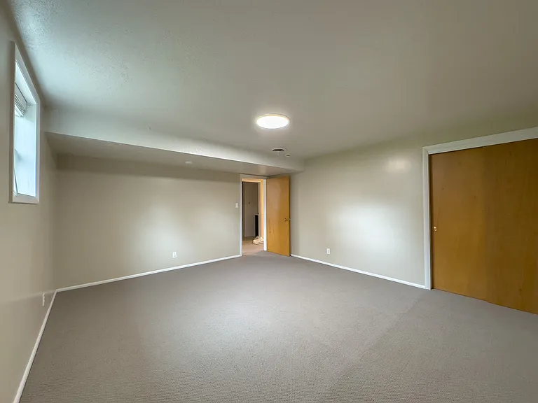 Basement south bedroom