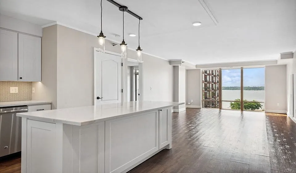 The Beach Club Residences — Photo 3