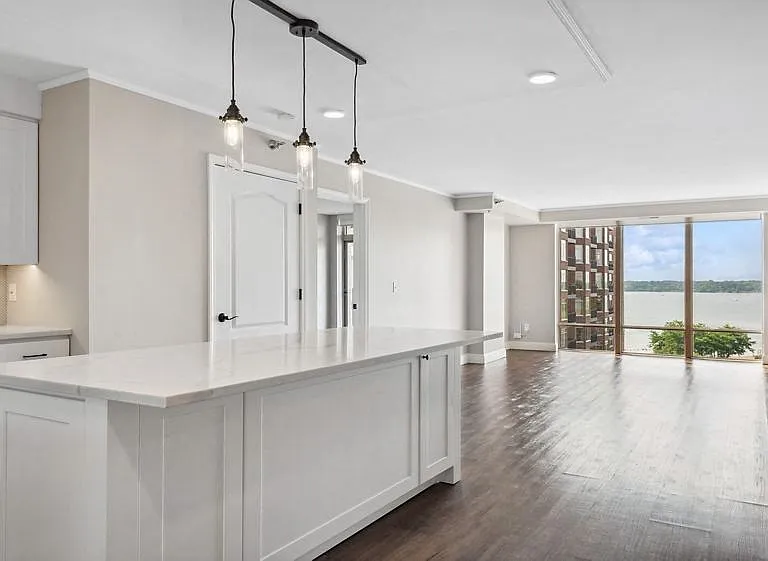 The Beach Club Residences — Photo 3