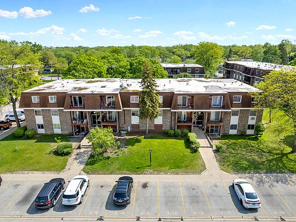 3rd image of 555 Hill Dr #9-308