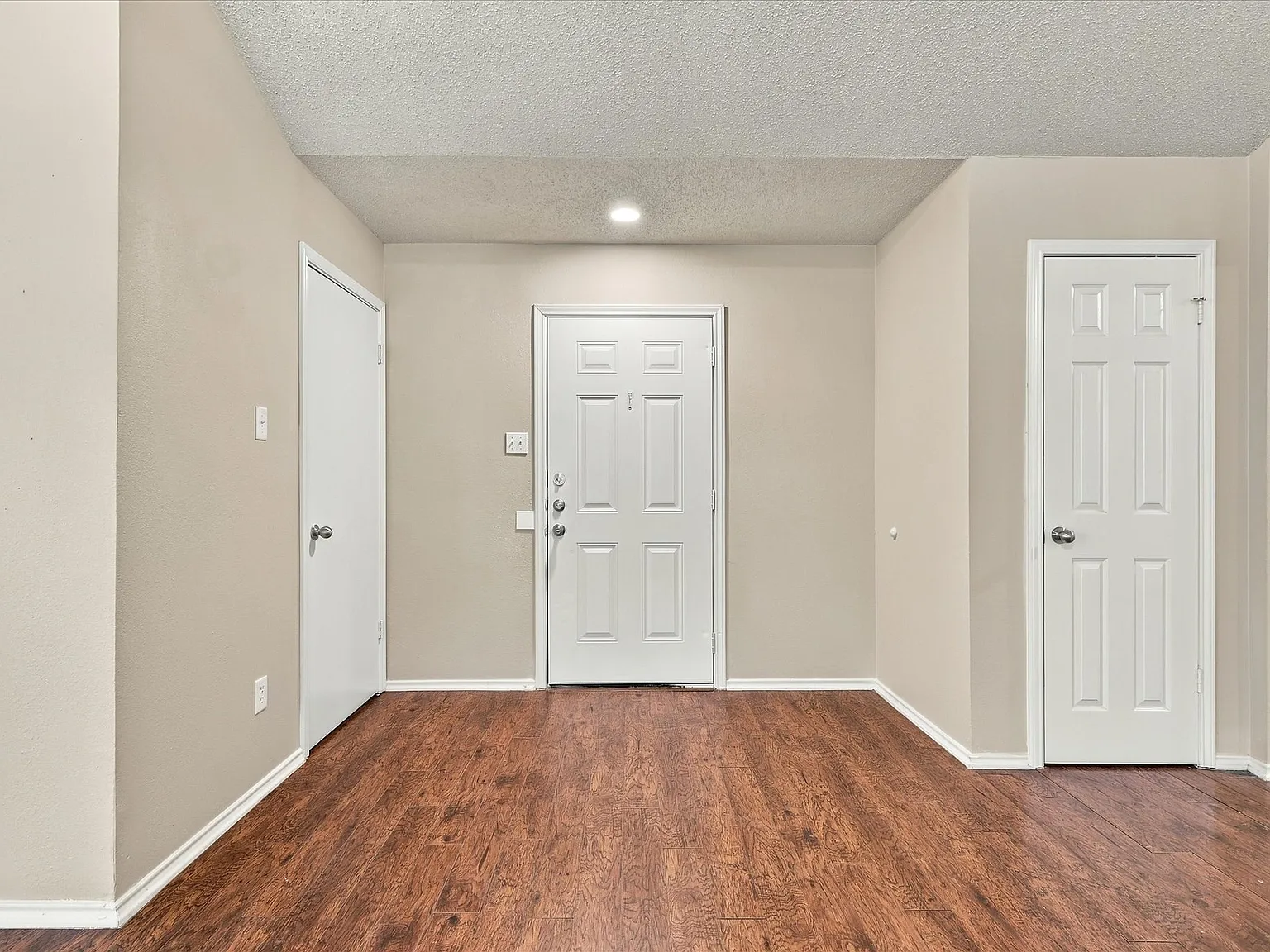 1328 Homestead Street — Photo 4