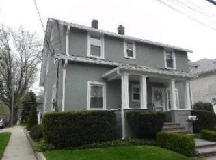 74 Madison Ave, Westbury, NY 11590