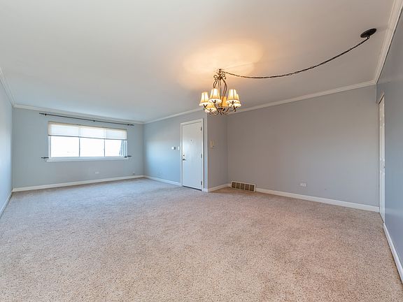 2nd image of 1442 Carol Ct APT 3A