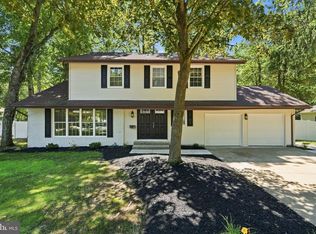 8 Villanova Ct, Berlin, NJ 08009