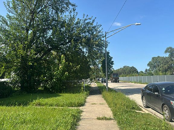 5th image of 10052 S Eggleston Ave