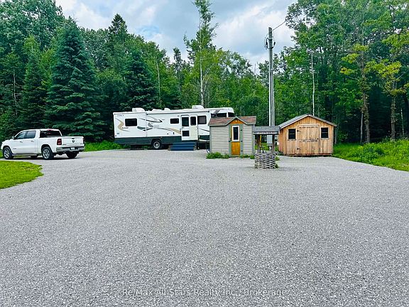3rd image of 1190 Bacon Rd