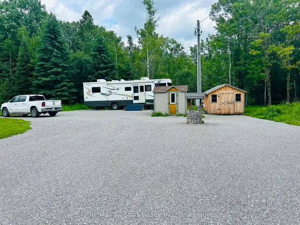1190 Bacon Rd, Minden Hills, ON K0M 2A1
