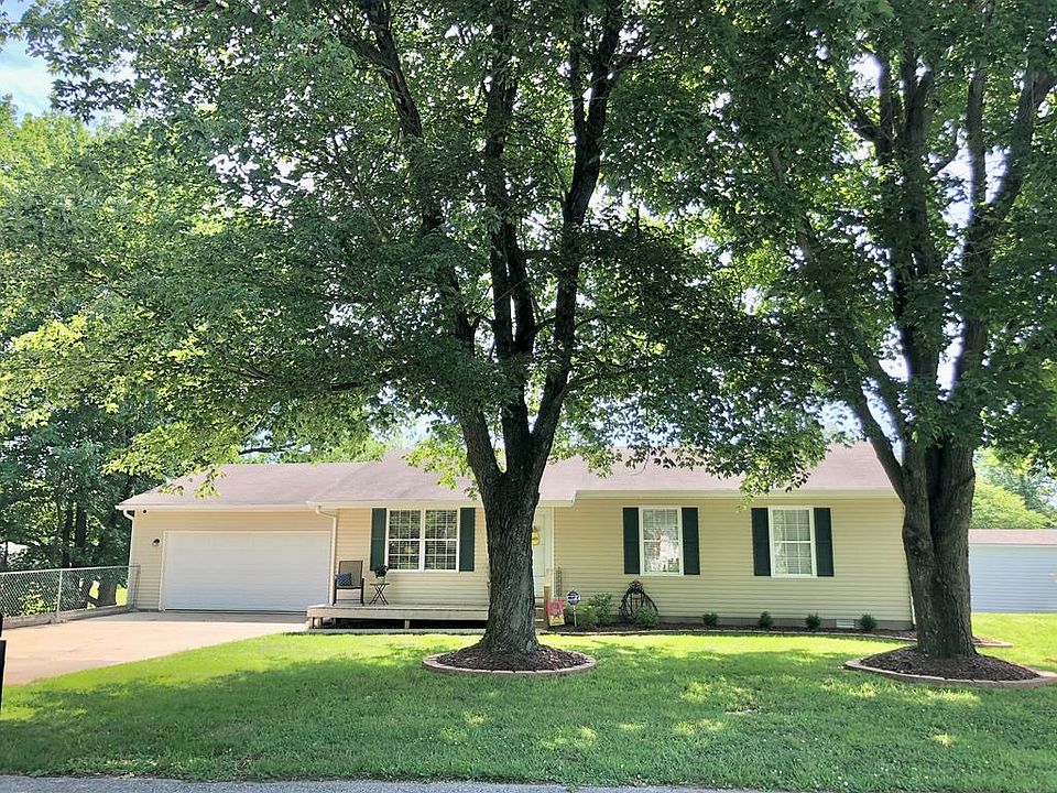 1st image of 400 Bert Dr