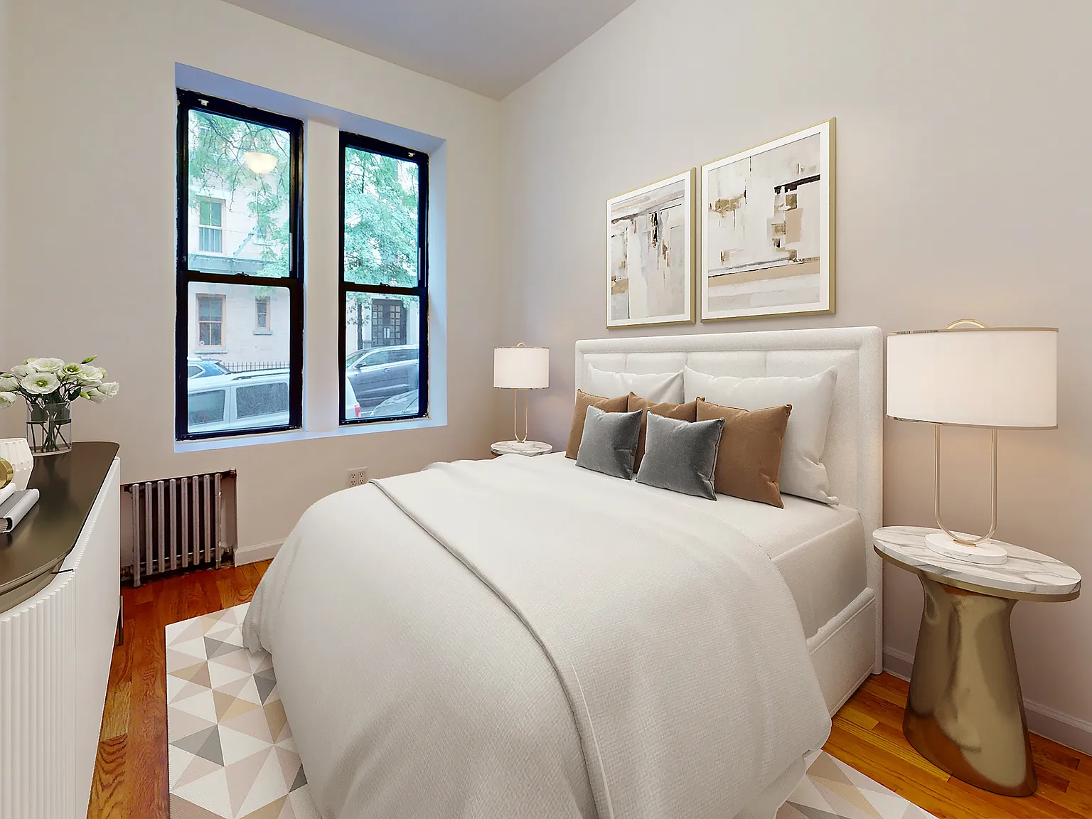 425 East 65th Street — Photo 2