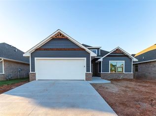 12304 SW 30th St, Yukon, OK 73099