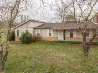 4789 Dogwood Ln, Strawberry Plains, TN 37871