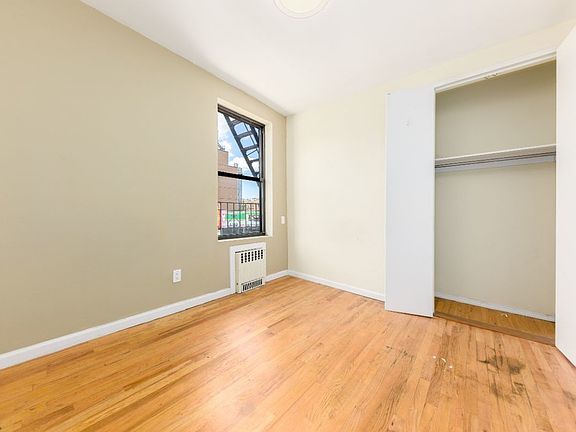 4th image of 301 E 26th St APT 2F