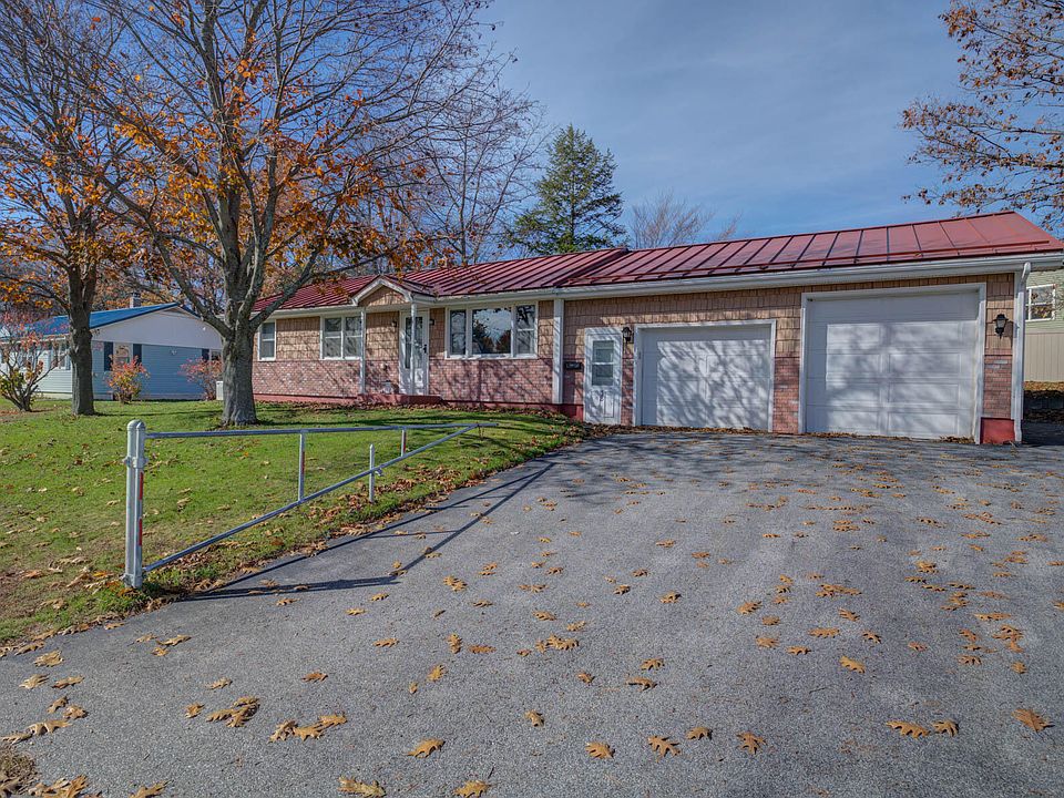 38 Trask Avenue Auburn ME 04210 Zillow