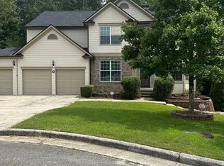 711 Pine Grove Cir, Peachtree City, GA 30269