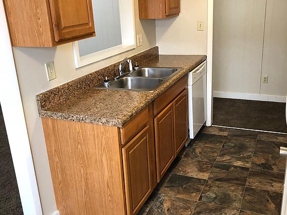 3rd image of 7324 Old Clinton Pike APT 4