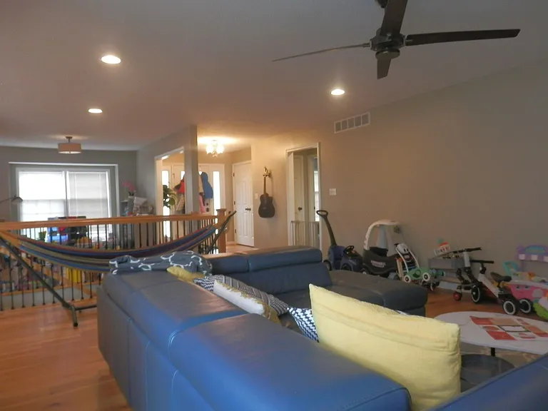 1510 Woodrail Ave — Photo 5