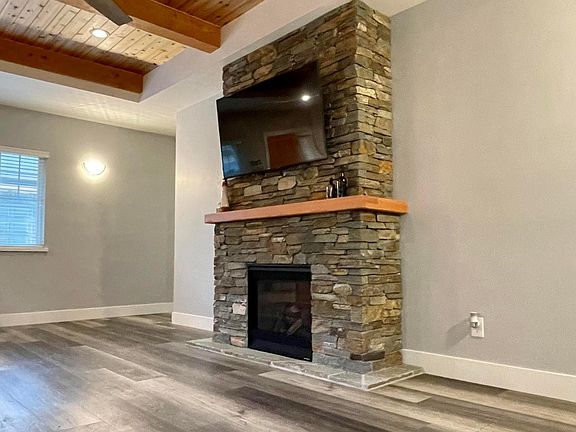 5th image of 1481 Hollister Ln