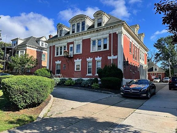 3rd image of 282 Summer St APT 3