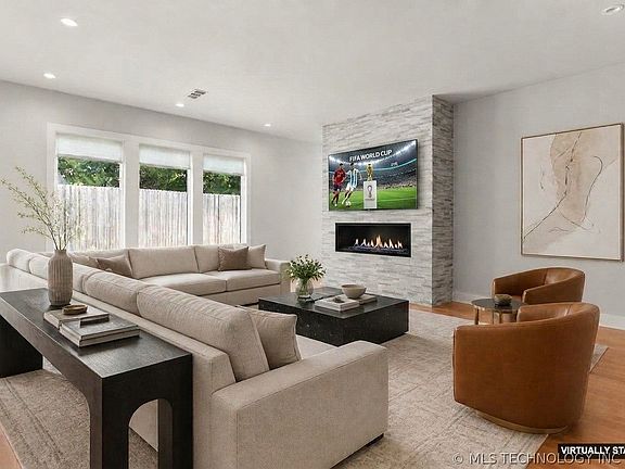5th image of 3123 E 26th Pl