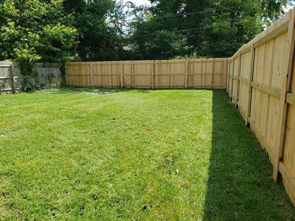 5 bed, 2072 sqft, $2,595 — Photo 4
