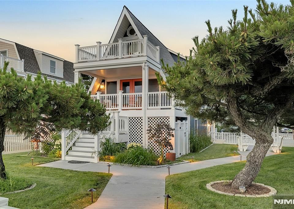 1st image of 4006 Shore Dr