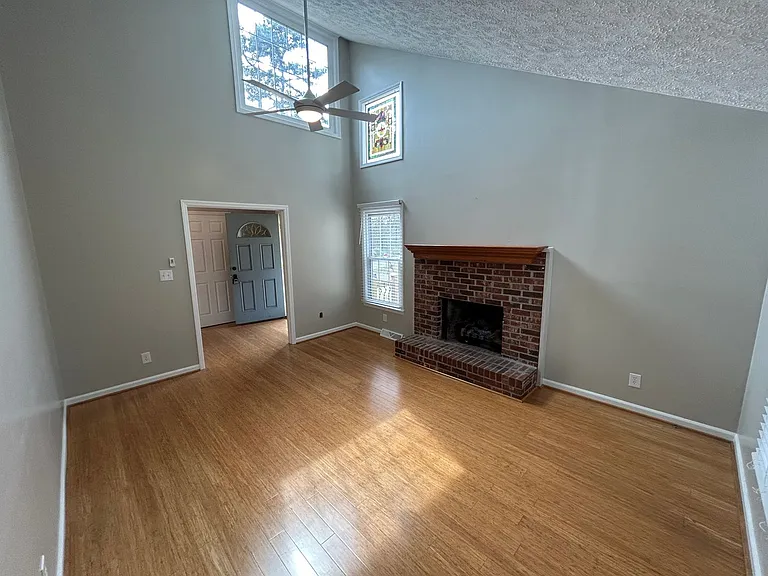 29 Arrowhead Dr SE — Photo 5