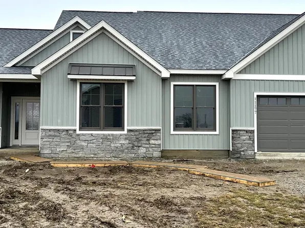 11177 Winter Quarters Pass, Fort Wayne, IN 46818