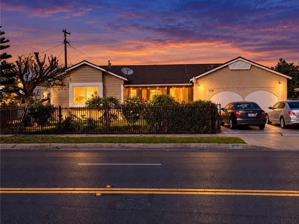 210 E Randall Ave, Rialto, CA 92376