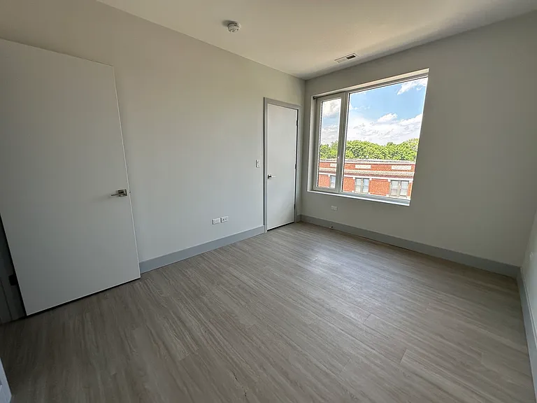 6354 N Glenwood Ave #2N — Photo 11