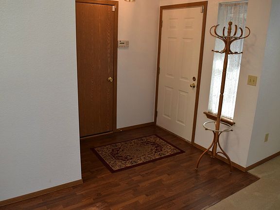 2nd image of 9825 Oak Ln SW